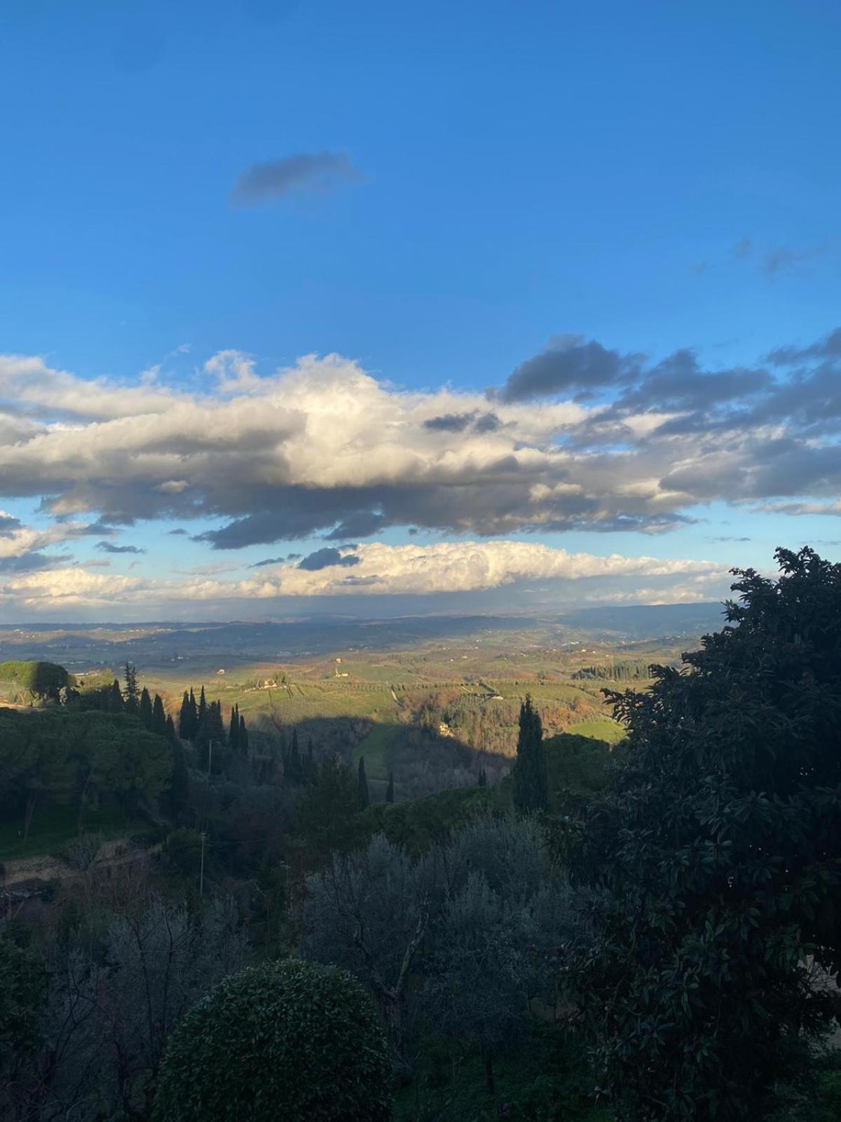 Appartamento Il Nespolo San Gimignano Exterior foto